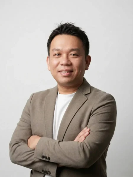 Darren Foo, Managing Director of Profin Elite Group, in a professional corporate headshot.